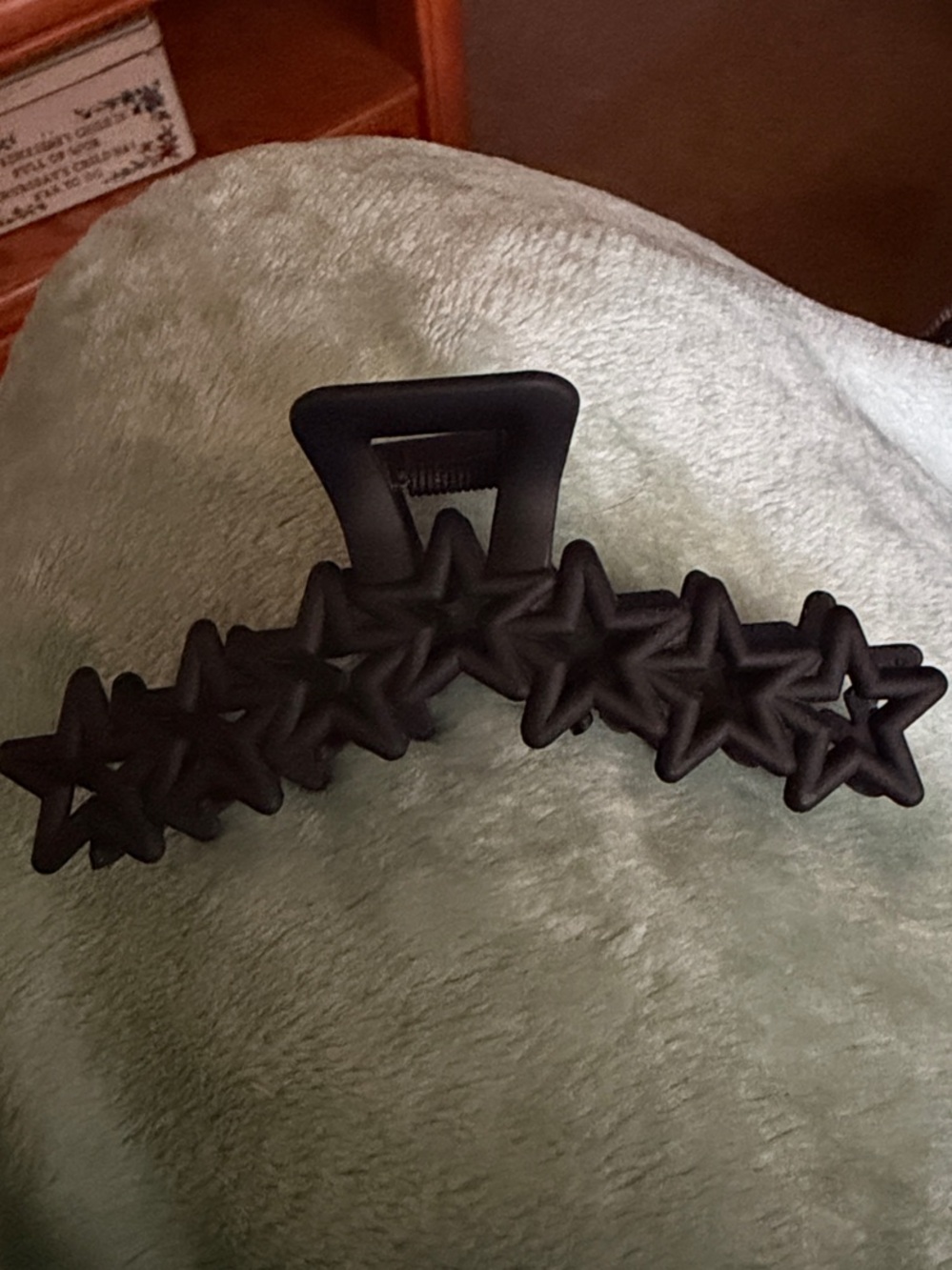 Star-Pattern Matte Black Hair Claw Clip